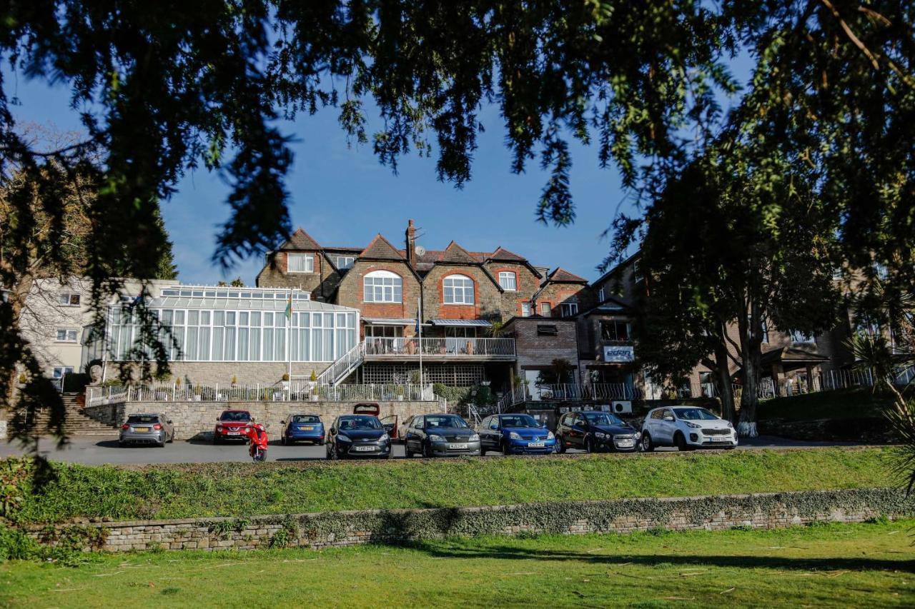 The Diplomat Hotel Restaurant & Spa Llanelli Zewnętrze zdjęcie