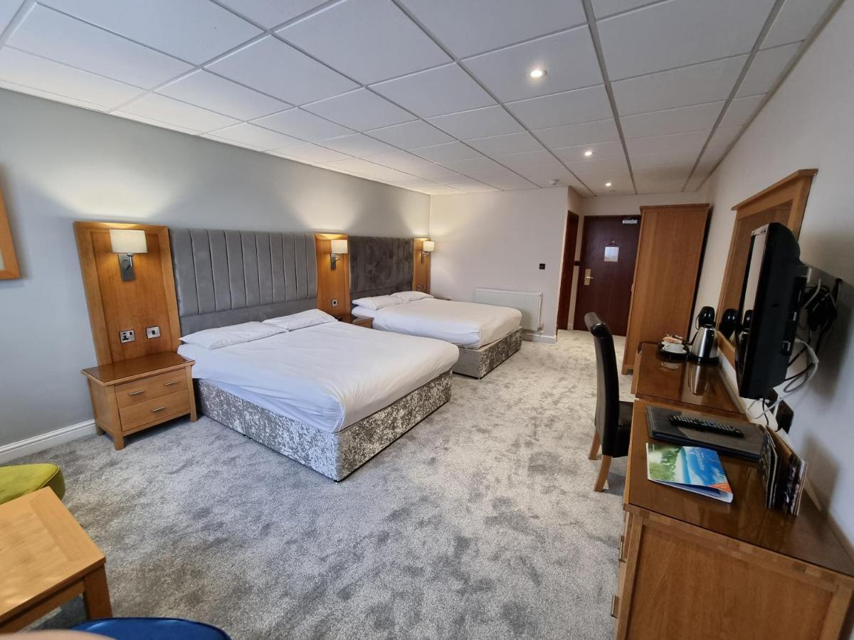 The Diplomat Hotel Restaurant & Spa Llanelli Zewnętrze zdjęcie